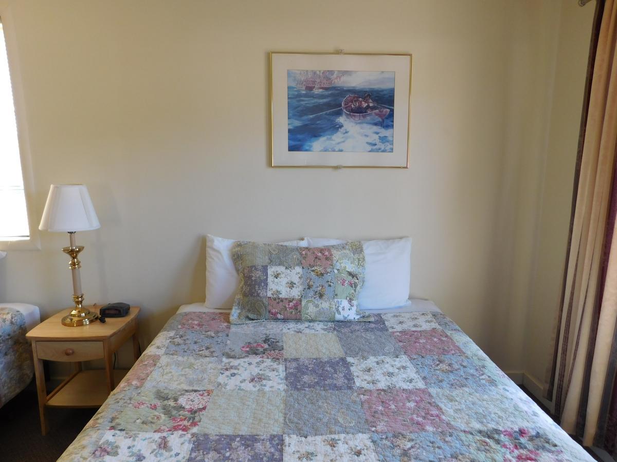 Anchor Lodge Fort Bragg Extérieur photo