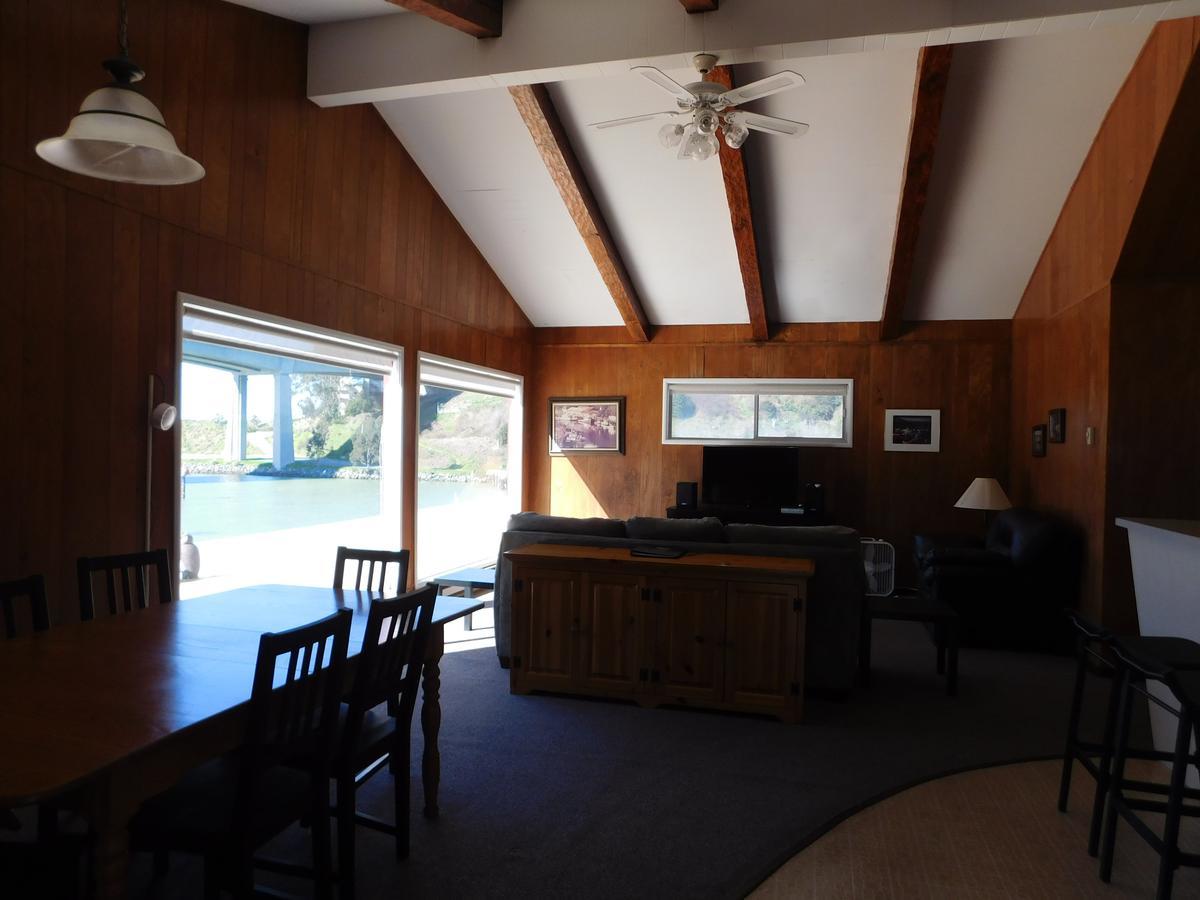 Anchor Lodge Fort Bragg Extérieur photo