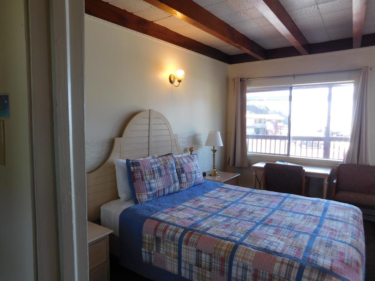 Anchor Lodge Fort Bragg Extérieur photo